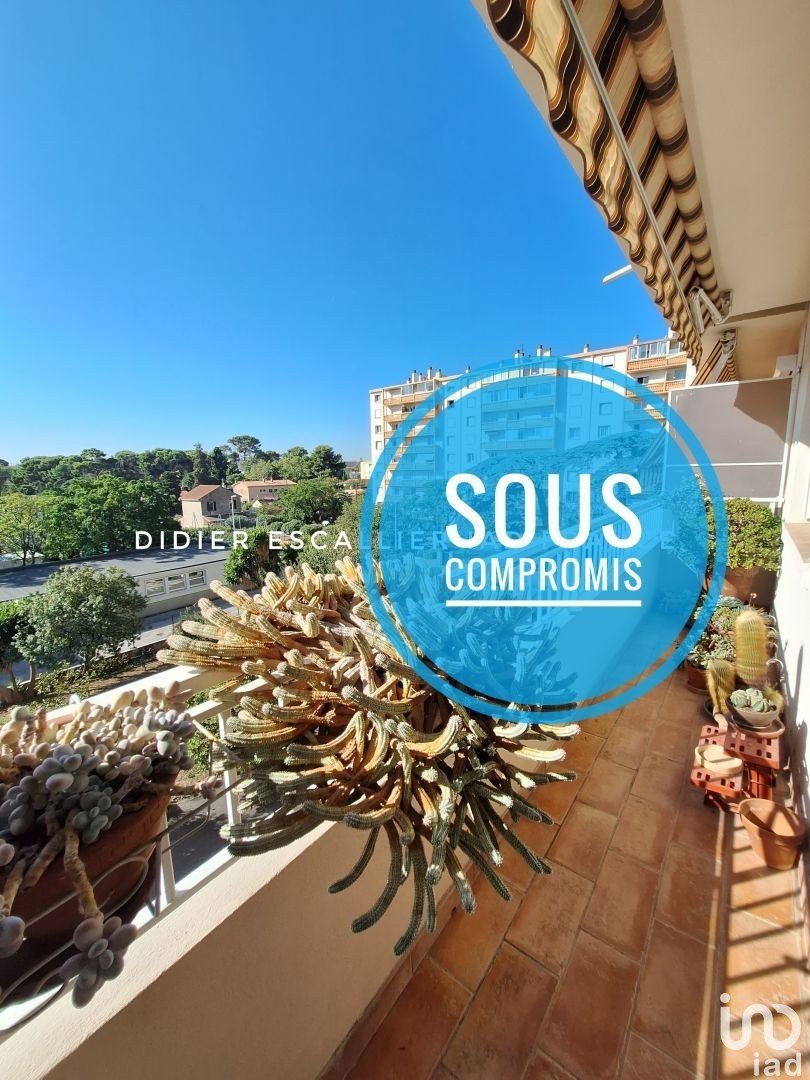 Appartement 4 pièces de 65 m² à Toulon (83200)