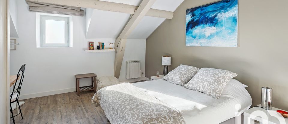 House 6 rooms of 200 m² in Saint-Julien-de-Concelles (44450)