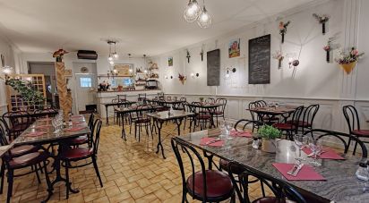 Restaurant of 94 m² in Belley (01300)