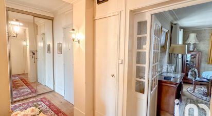 Apartment 3 rooms of 85 m² in Versailles (78000)
