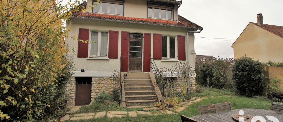 Traditional house 5 rooms of 88 m² in Quincy-sous-Sénart (91480)