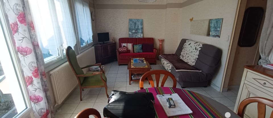 Town house 4 rooms of 70 m² in Niort (79000)