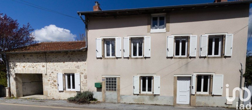 Maison 6 pièces de 159 m² à Saint-Léonard-de-Noblat (87400)