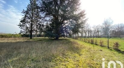 Land of 555 m² in Hermeray (78125)