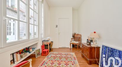 Appartement 2 pièces de 27 m² à Paris (75015)