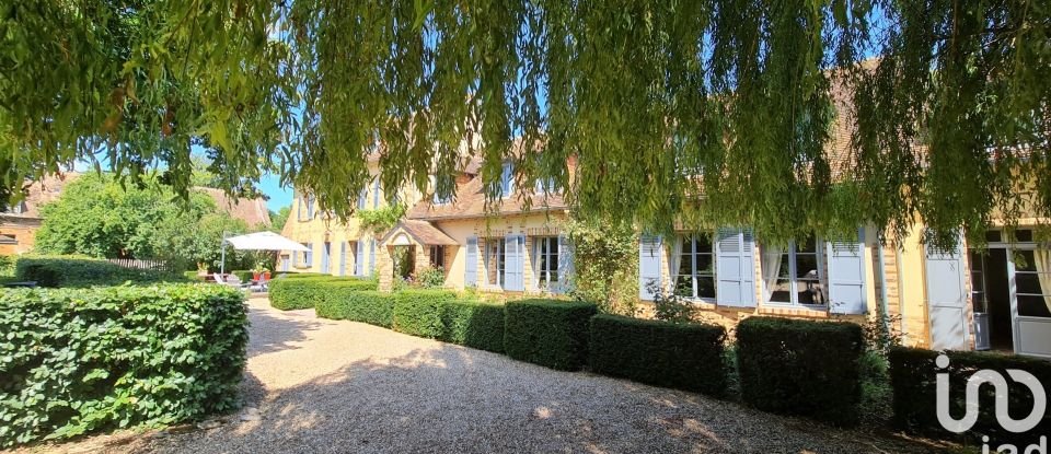 Mansion 9 rooms of 310 m² in Louviers (27400)