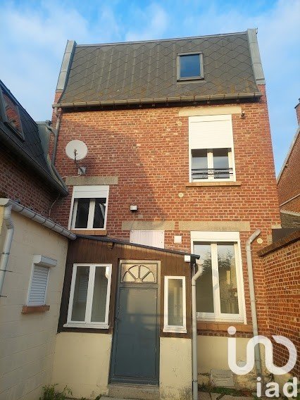 House 4 rooms of 106 m² in Roisel (80240)