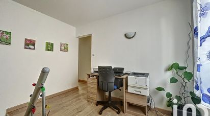 Maison 4 pièces de 84 m² à Uchaud (30620)