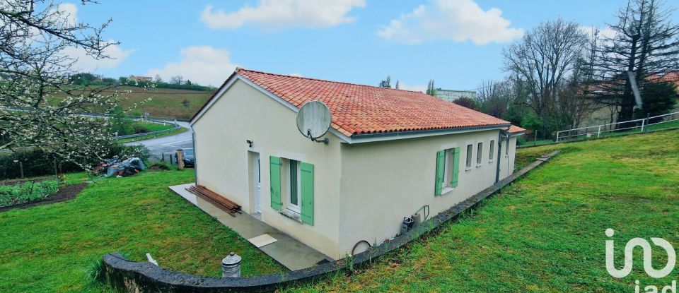 Maison 3 pièces de 90 m² à Ribérac (24600)