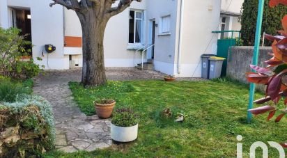 Town house 5 rooms of 115 m² in Tours (37000)