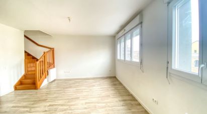 Appartement 3 pièces de 72 m² à Corbeil-Essonnes (91100)
