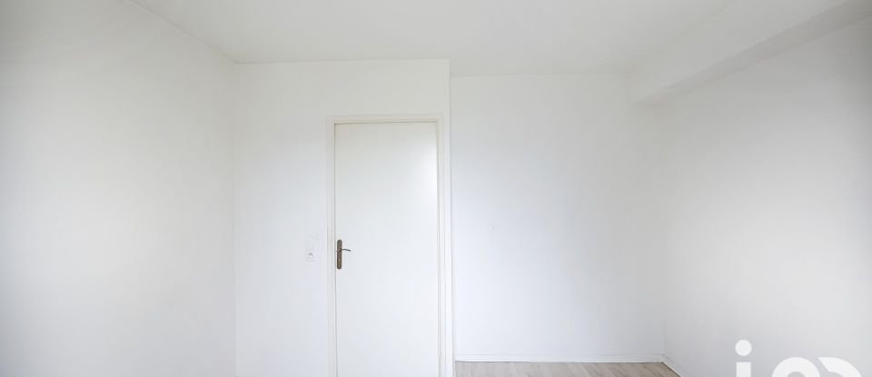 Apartment 3 rooms of 60 m² in Saint-Pierre-du-Perray (91280)