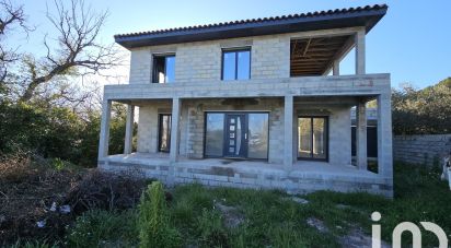 Traditional house 4 rooms of 150 m² in Le Cannet-des-Maures (83340)