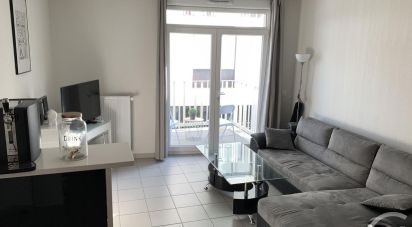 Apartment 4 rooms of 79 m² in Bègles (33130)