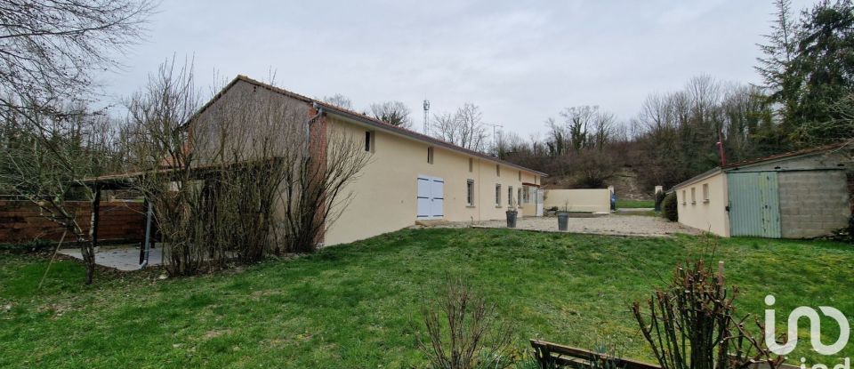 Maison 7 pièces de 155 m² à Cernon (51240)