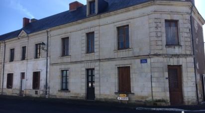 House 9 rooms of 220 m² in Vernoil-le-Fourrier (49390)