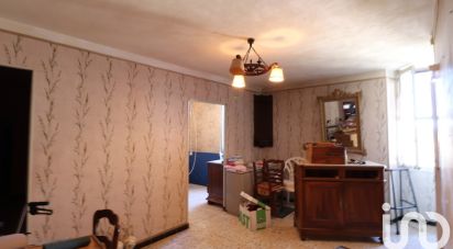 Village house 8 rooms of 161 m² in Montmeyan (83670)
