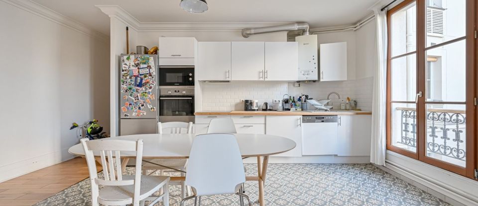 Apartment 3 rooms of 82 m² in Paris (75010)