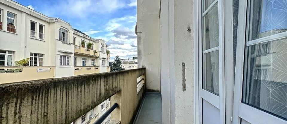 Apartment 2 rooms of 35 m² in Montrouge (92120)