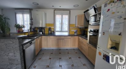 House 5 rooms of 125 m² in Vitry-sur-Seine (94400)