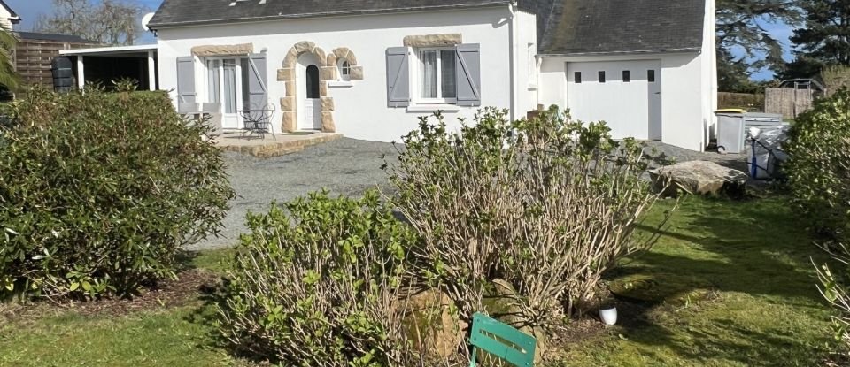 Traditional house 5 rooms of 116 m² in Penvénan (22710)