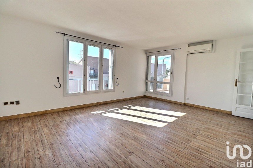 Apartment 3 rooms of 66 m² in Plan-de-Cuques (13380)