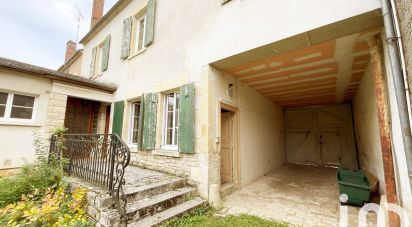 House 8 rooms of 187 m² in Donzy (58220)