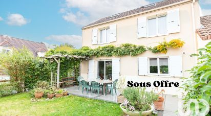 House 5 rooms of 117 m² in Saint-Pierre-du-Perray (91280)