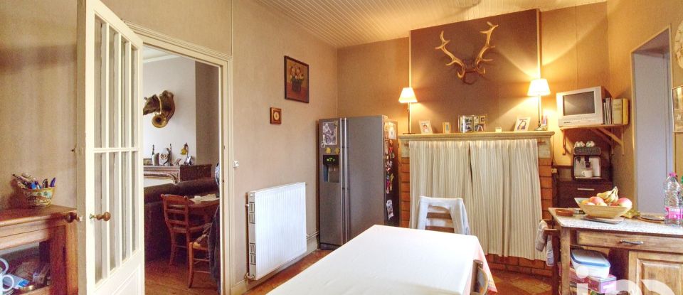 Town house 5 rooms of 173 m² in Cérons (33720)