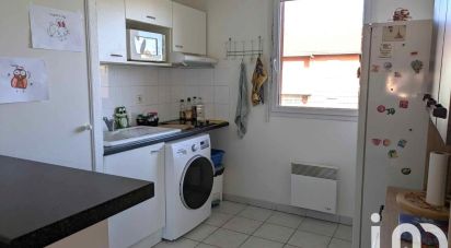 Appartement 2 pièces de 45 m² à Caudry (59540)