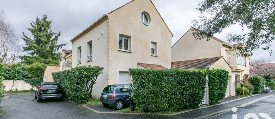 Maison de ville 4 pièces de 105 m² à Chennevières-sur-Marne (94430)