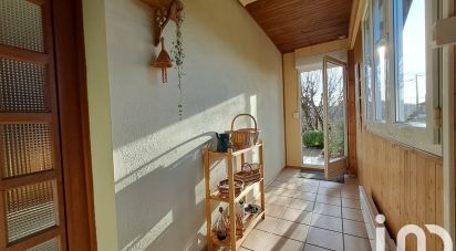 House 6 rooms of 121 m² in Osselle-Routelle (25410)
