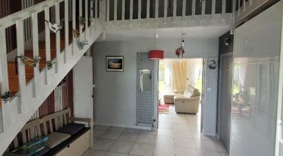 House 6 rooms of 147 m² in Noyon (60400)