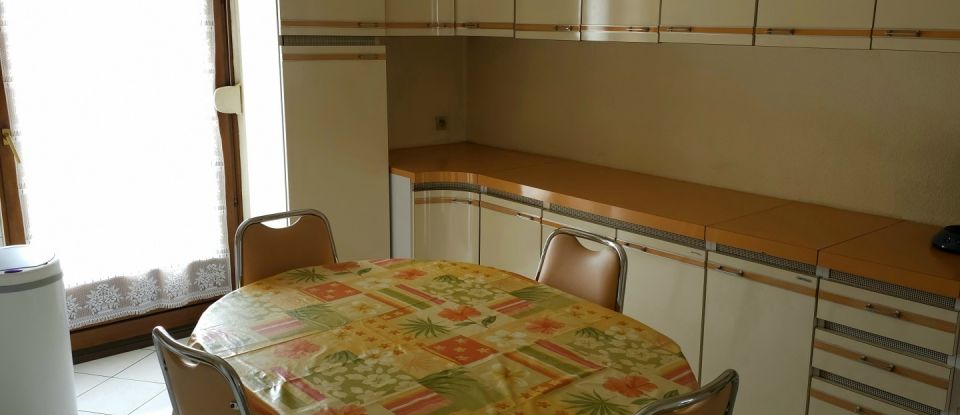Apartment 3 rooms of 89 m² in Maxéville (54320)