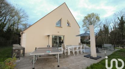 Traditional house 6 rooms of 180 m² in Vaux-sur-Seine (78740)
