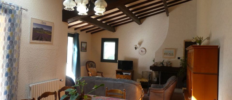 House 8 rooms of 150 m² in Allan (26780)