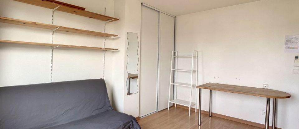 Apartment 1 room of 19 m² in Dammartin-sur-Tigeaux (77163)