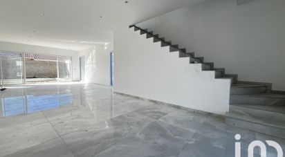 Architect house 6 rooms of 170 m² in Carbon-Blanc (33560)
