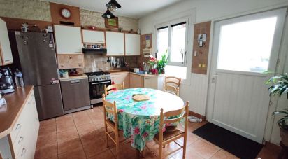 House 5 rooms of 98 m² in Saint-Nazaire (44600)