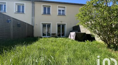 Traditional house 4 rooms of 83 m² in Fontenay-Trésigny (77610)