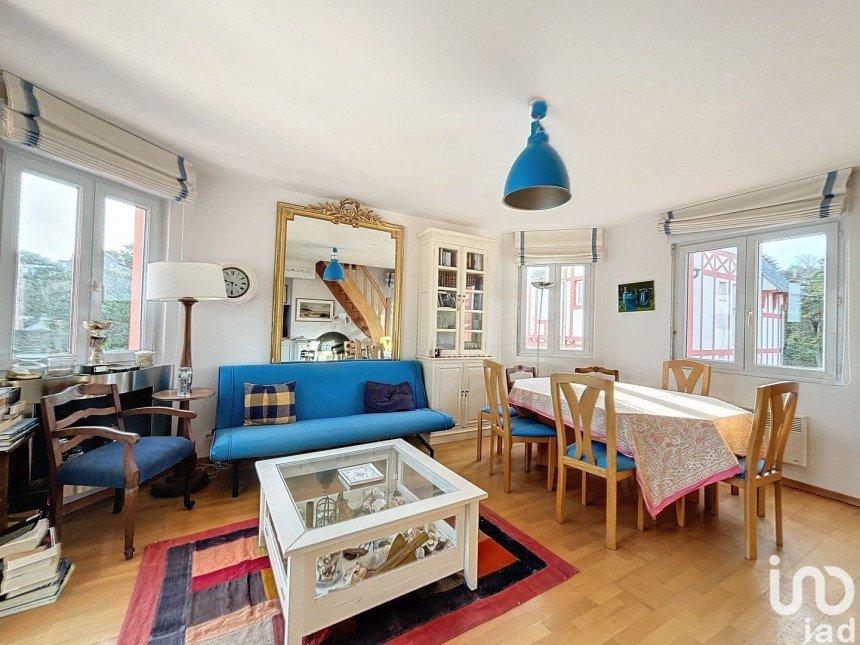 Appartement 5 pièces de 86 m² à Saint-Cast-le-Guildo (22380)