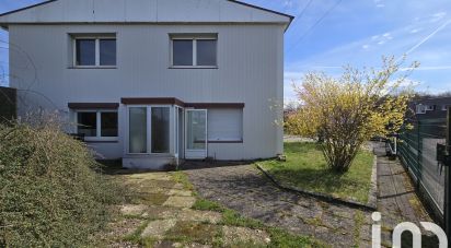 House 5 rooms of 218 m² in - (88240)