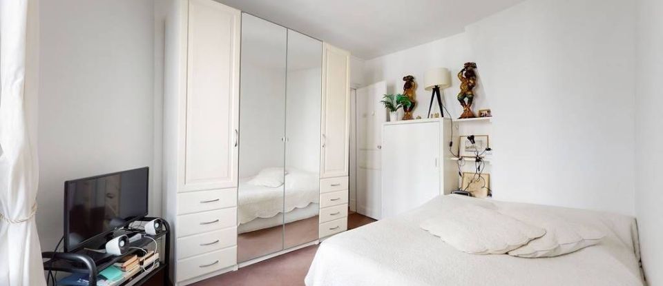 Apartment 3 rooms of 55 m² in Paris (75007)