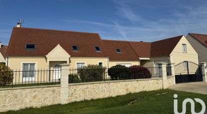 Traditional house 8 rooms of 260 m² in Presles-en-Brie (77220)
