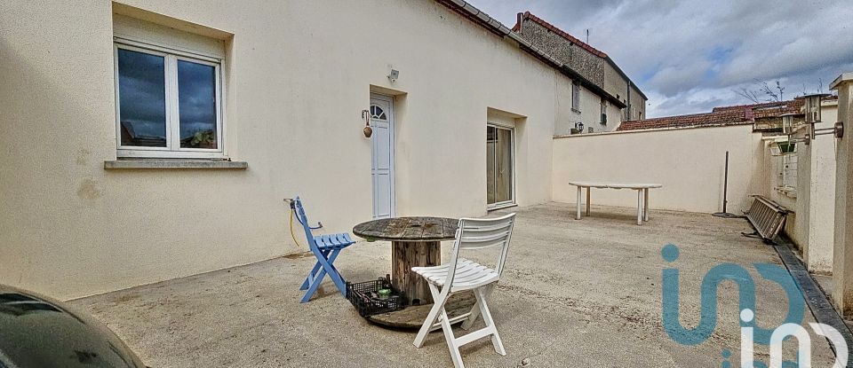 Maison traditionnelle 5 pièces de 135 m² à Origny-le-Sec (10510)