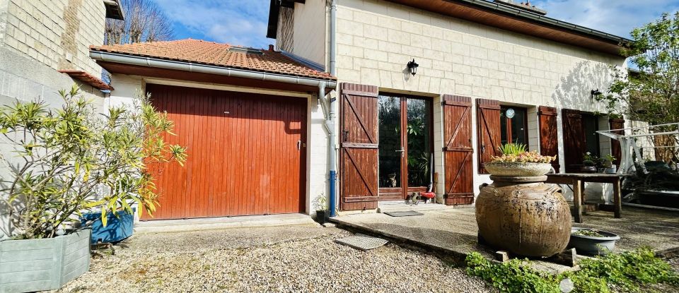 House 4 rooms of 90 m² in Soissons (02200)