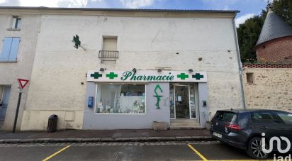 Retail property of 94 m² in Crespières (78121)
