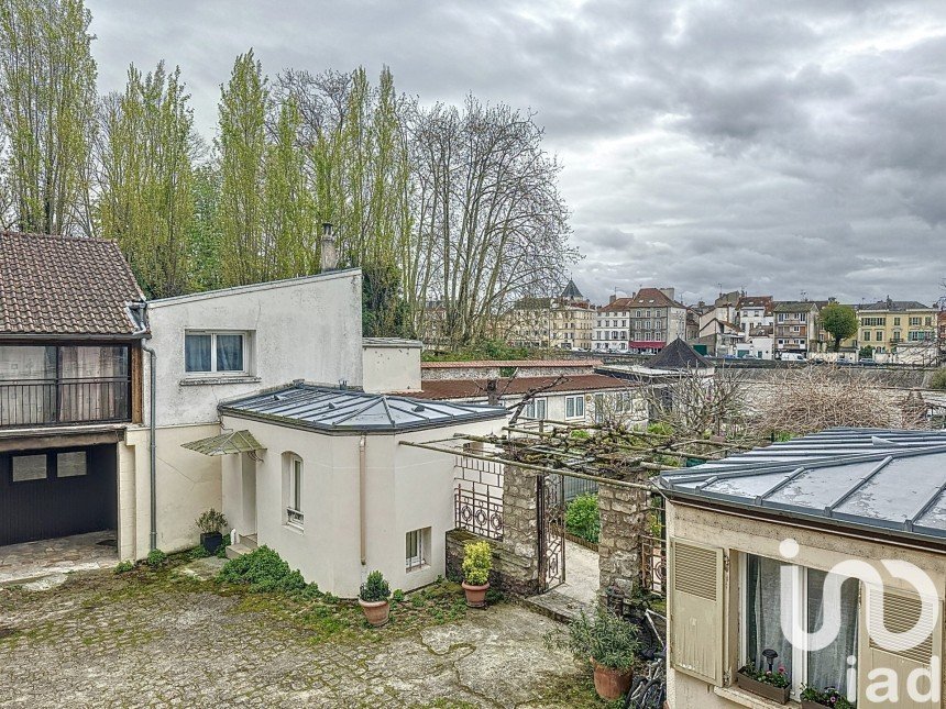Apartment 3 rooms of 54 m² in Corbeil-Essonnes (91100)