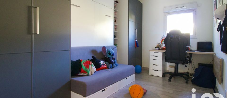 Apartment 3 rooms of 65 m² in Carros (06510)