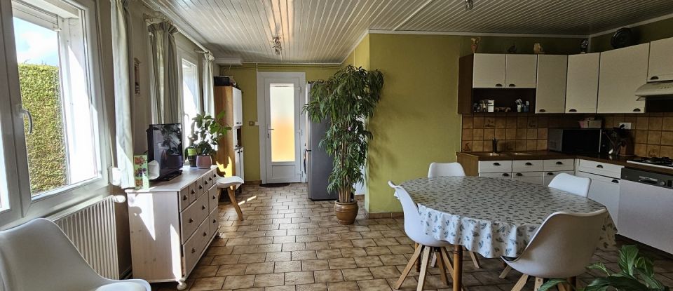 House 4 rooms of 105 m² in Masny (59176)
